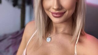 Lucybrookess's Webcam