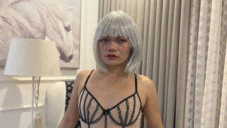 LavianaAverya's Webcam