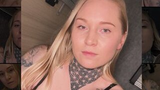 GreenEyesBlondeyUK's Webcam