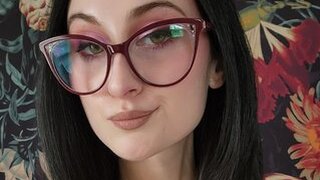 KatieLenore's Webcam