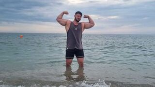 Adonis Steel's Webcam