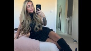 Miss_LaceyLouise's Webcam