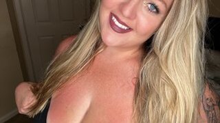 Queenbbw100's Webcam