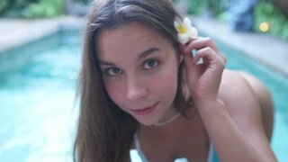 Monika youthful's Webcam