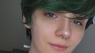 BarelyOlivia's Webcam