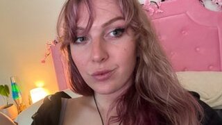 DeviMami's Webcam