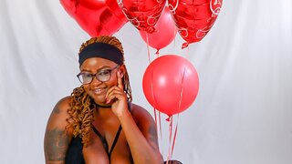 CuteBustyBabes's Webcam