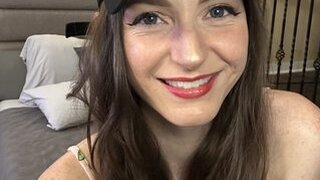 lucy_aura's Webcam