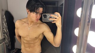 ChristianLevyne's Webcam