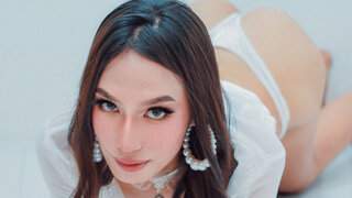 LeillaSanchez's Webcam