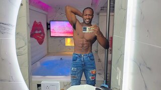 AnthonyRome's Webcam