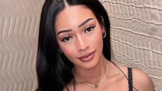 ValeriaImaniLin's Webcam