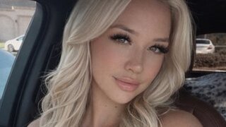 Sabrina_xx's Webcam